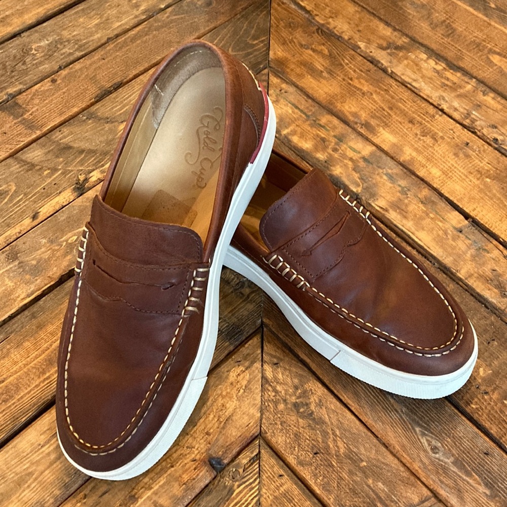 Sperry Gold Cup loafer